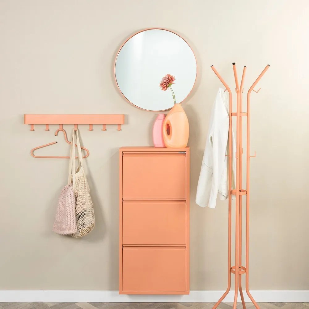 Kovový vešiak v lososovej farbe ø 40x170 cm Jessy – Spinder Design