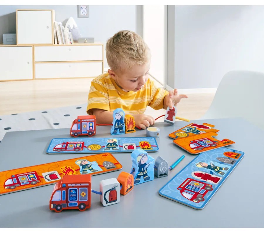 Navliekacia hra - Čo sa deje na hasičskej stanici?