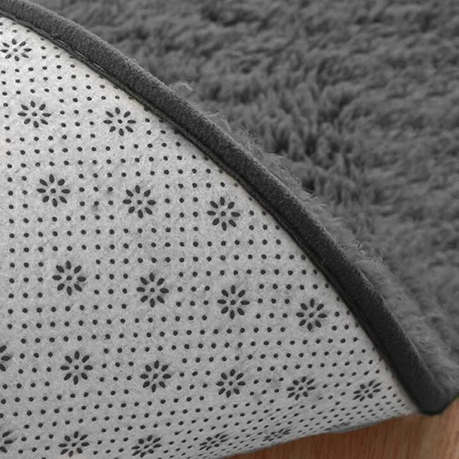 Protišmykový koberec ALPACA sivý