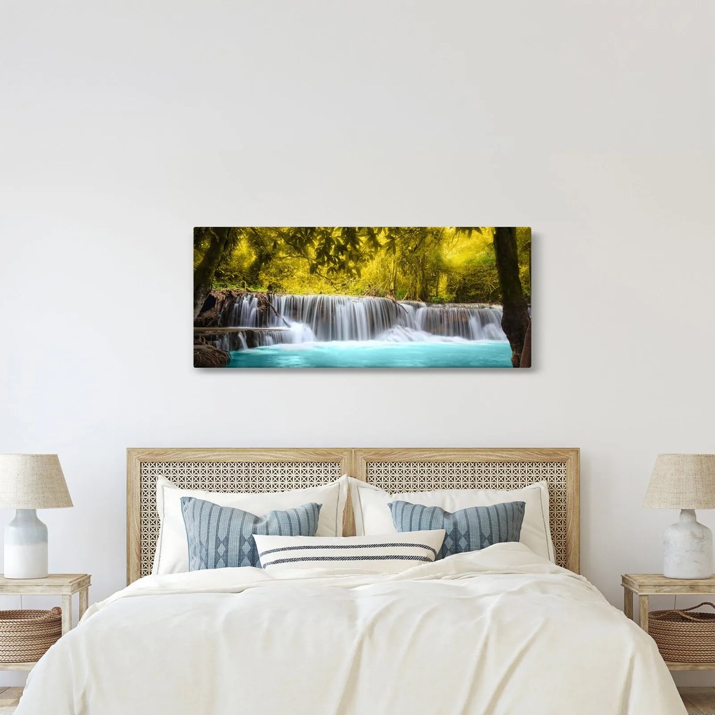 Obraz - Vodopád, s jasnými farbami (120x50 cm)