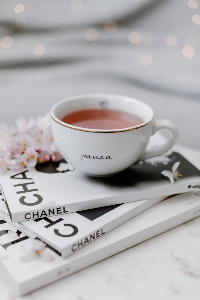 Bella Rose Porcelánový hrnček Pauza 300 ml