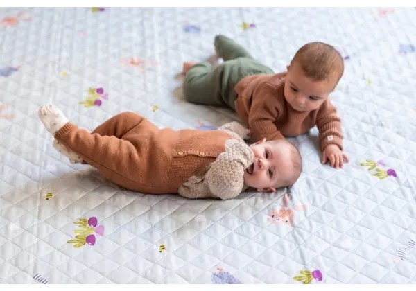 Taf Toys - Detská hracia deka outdoorová Záhrada XL