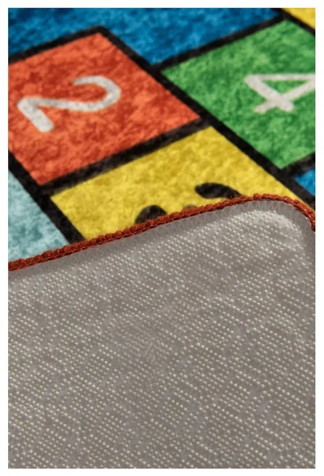 Detský koberec Seksek, 140 × 190 cm