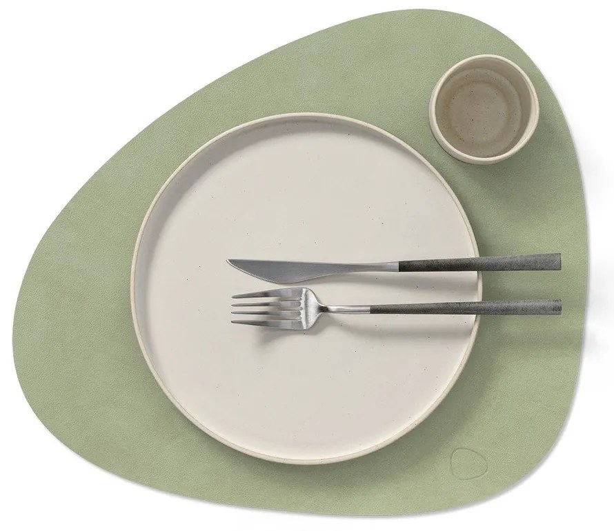 Prestieranie z eko kože 37x44 cm Curve L Nupo – LIND DNA