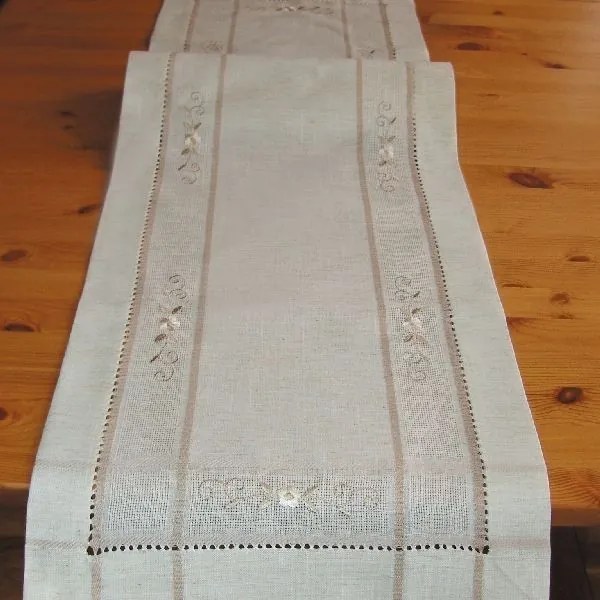 Ľanový obrus Béžový kvet 40x140 cm