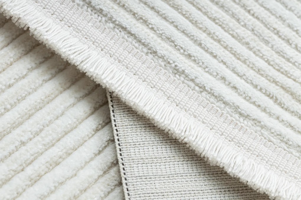 Koberec DUKE 51376 krém - Pásy,