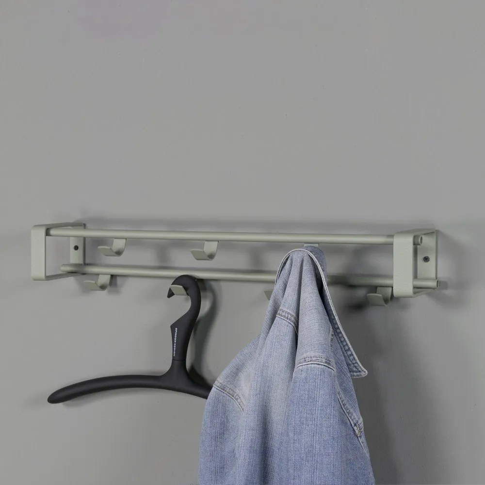 Sivozelený kovový nástenný vešiak 60 cm Rex – Spinder Design