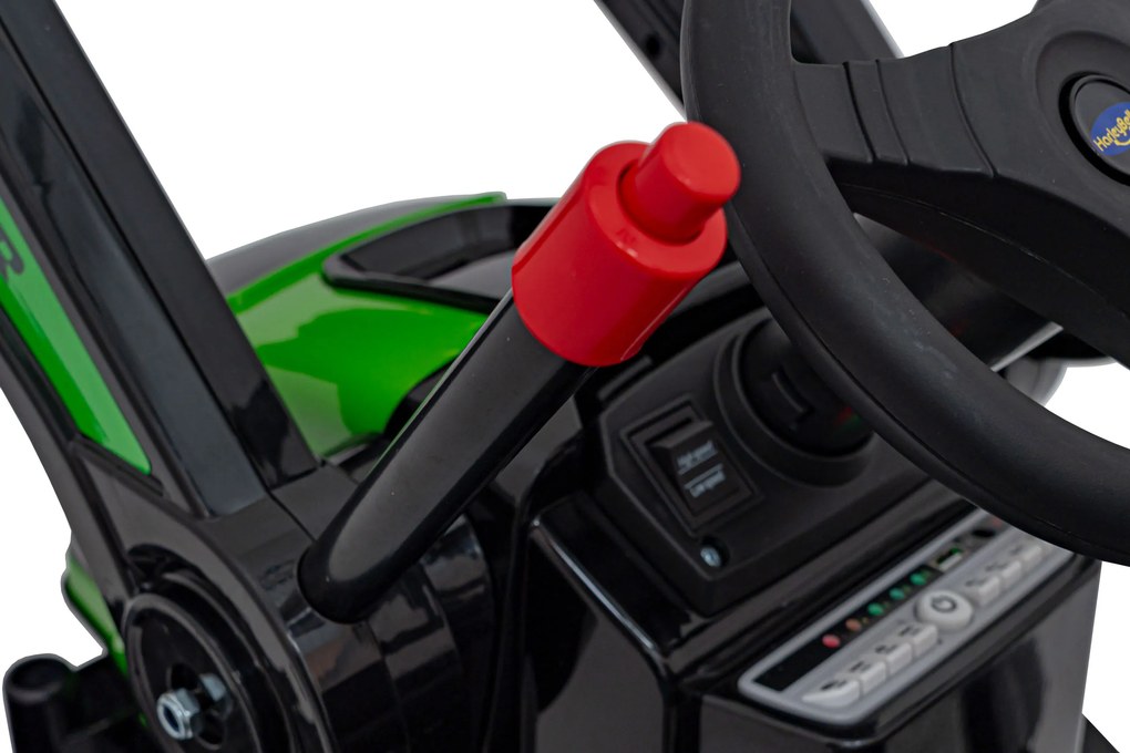 Zelený detský traktorový bager na batérie + pohyblivé rameno + diaľkové ovládanie + pomalý štart + FM rádio + LED