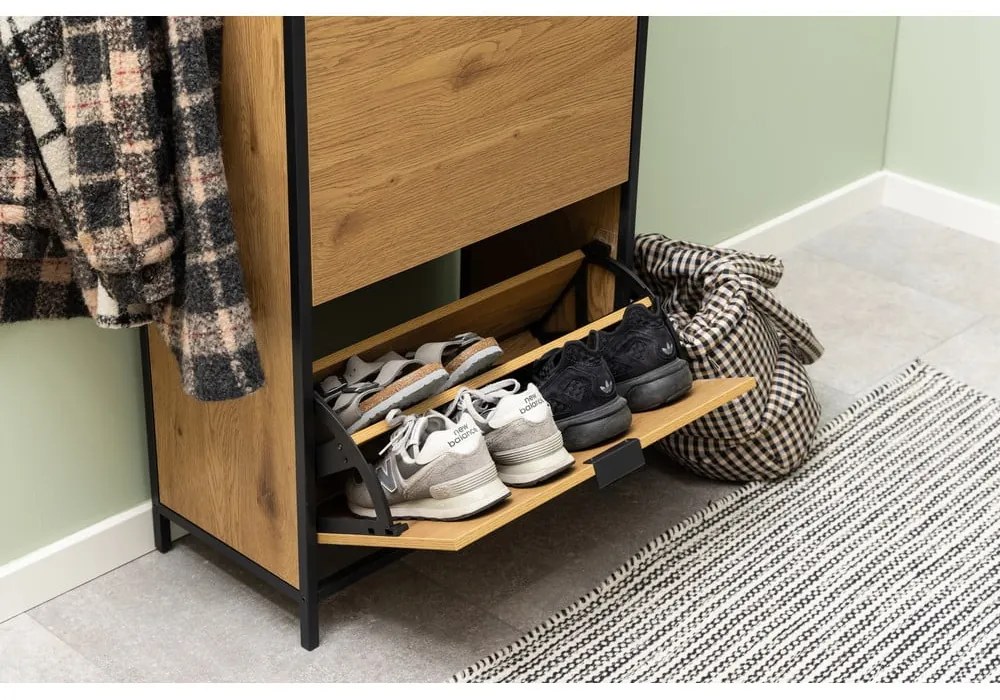 Výklopná skrinka na topánky v dekore duba v prírodnej farbe Seaford - Actona