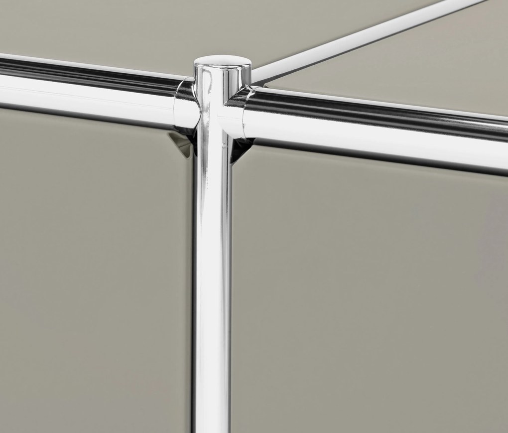 Nízky kovový stolík »CN3« s 3 výklopnými priečinkami, svetlosivý