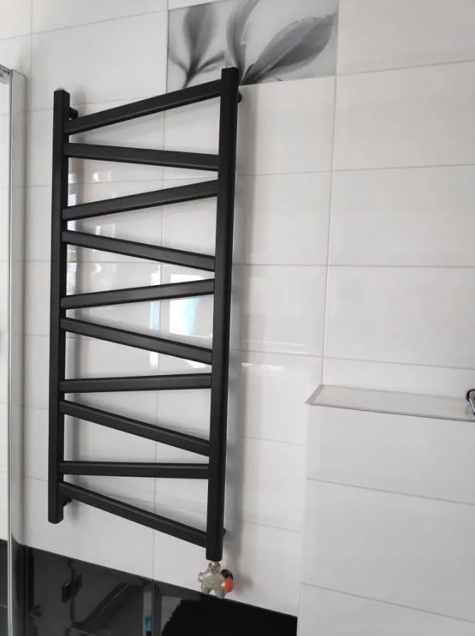 Regnis Kalipso MIX, Vykurovacie teleso 540x1800mm, 704W, čierna matná, MK180/50/D5/BLACK