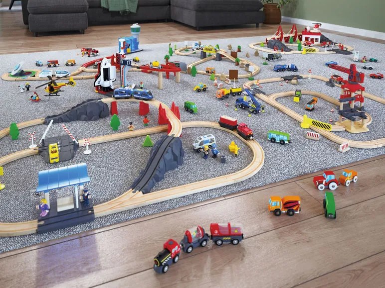 Playtive Drevená železnica, vesmírna stanica  (100337020)