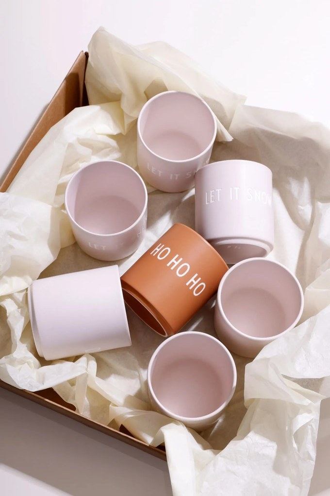 DESIGN LETTERS Porcelánový hrneček Brown HO HO HO 300 ml