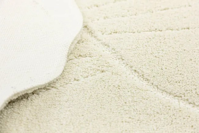 Kúpeľňový koberček Shell krémový