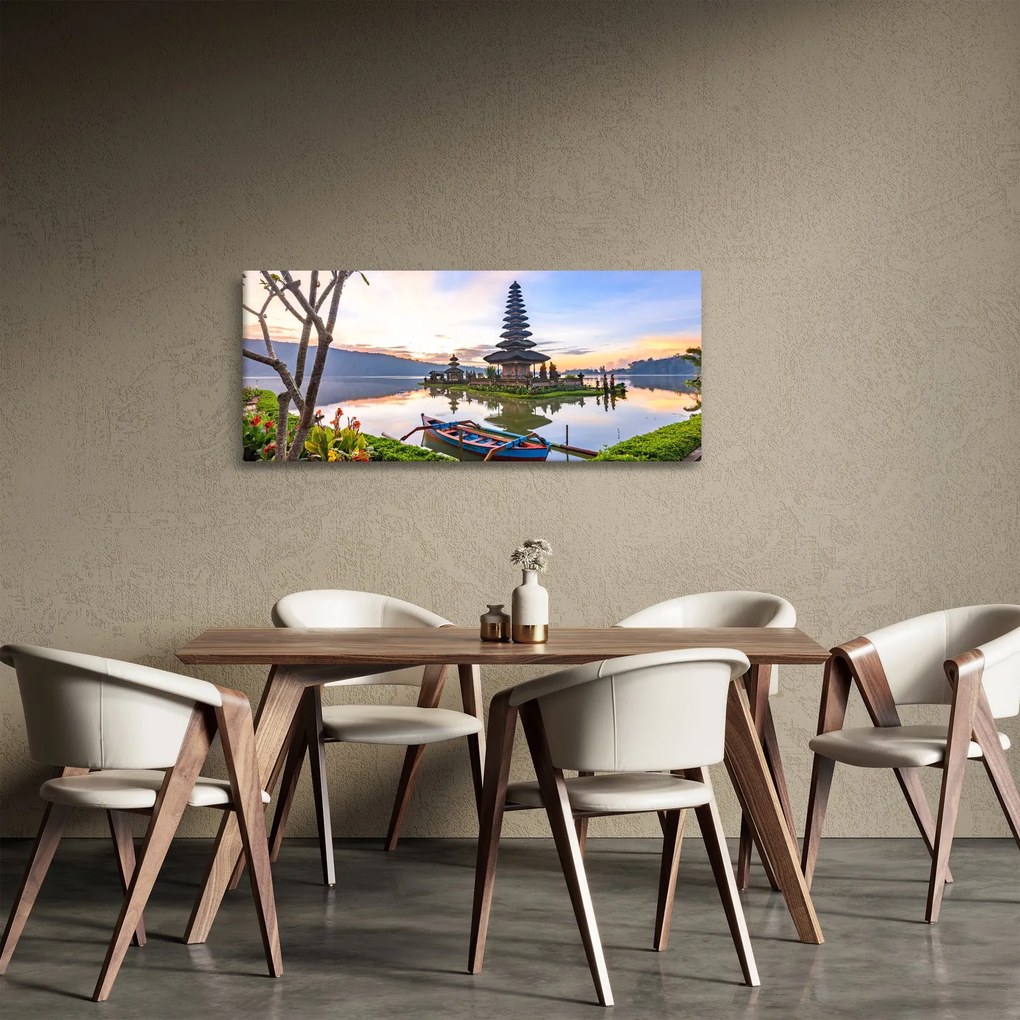 Obraz - Chrám Pura Bratan (120x50 cm)