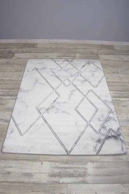 Koberec DIAMOND K4421S strieborný