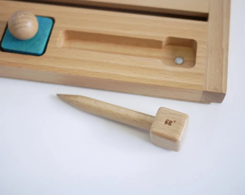 Magnetická kresliaca tabuľka Oekaki - Domček s psíkom
