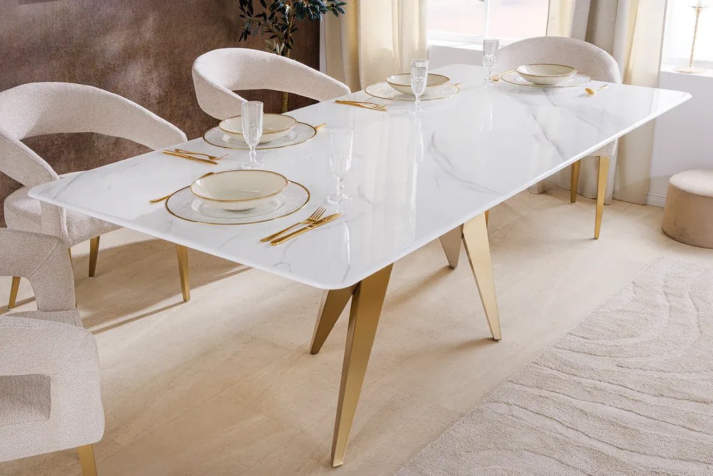 Jedálenský stôl ART LIVING 200 cm s keramickou doskou z bieleho mramoru a rámom v šampansko-zlatej farbe