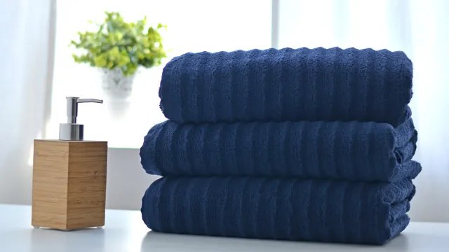 XPOSE ® Froté ručník LINEA EXCLUSIVE - tmavě modrá 50x90 cm