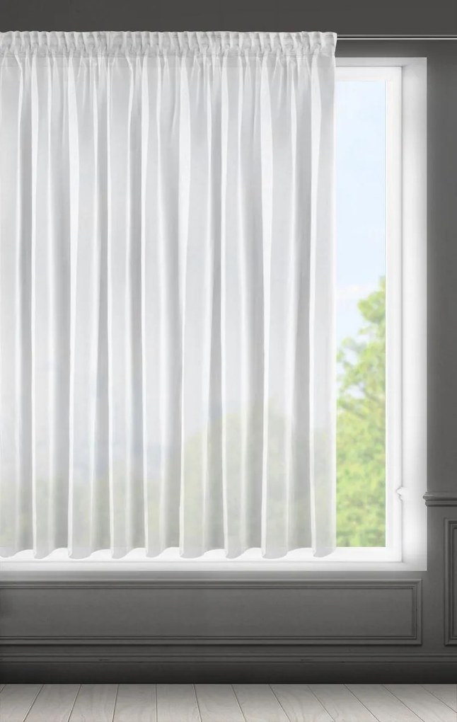 Biela záclona na páske ESEL vyrobená z hladkej lesklej látky 350x150 cm
