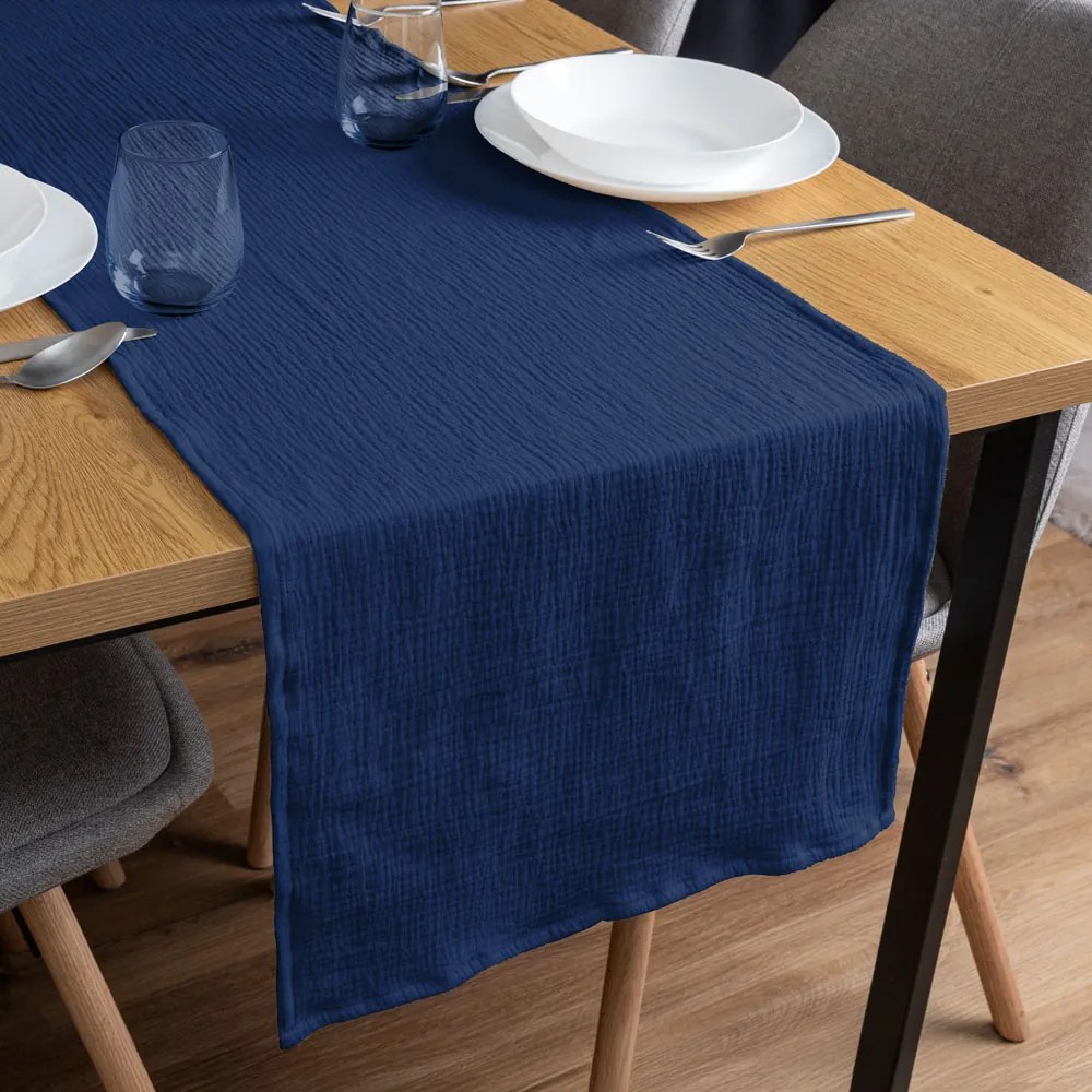 Biante Mušelínový behúň na stôl MSN-055 Tmavo modrý 35x180 cm