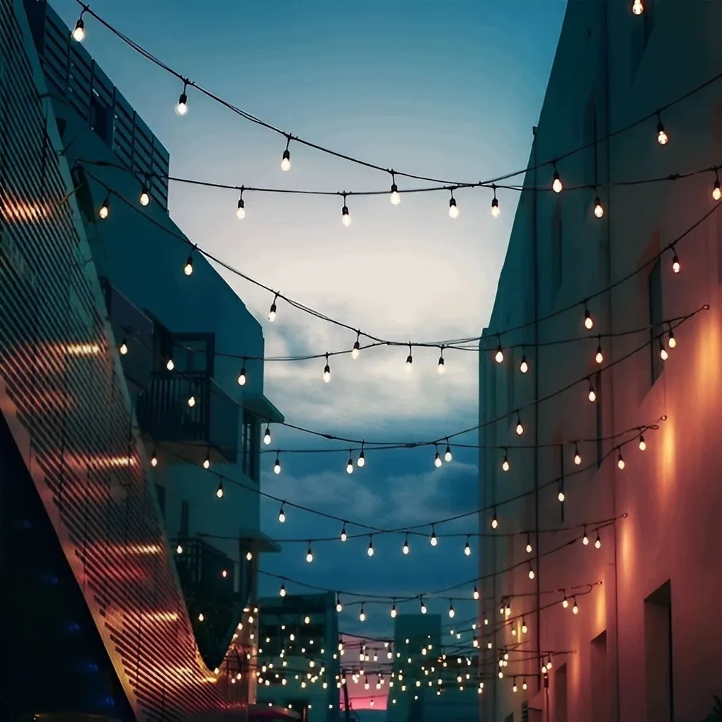TRENDIE Záhradná svetelná girlanda 20 LED teplá biela E27 20m