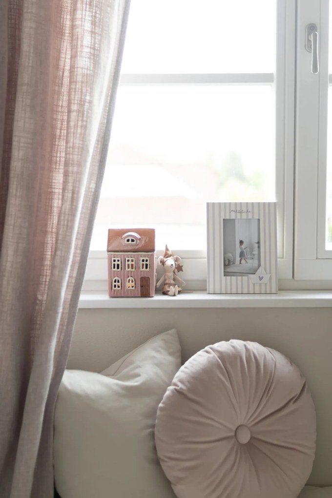 Ib Laursen Keramický svietnik Thorshavn Arched Dormer Window