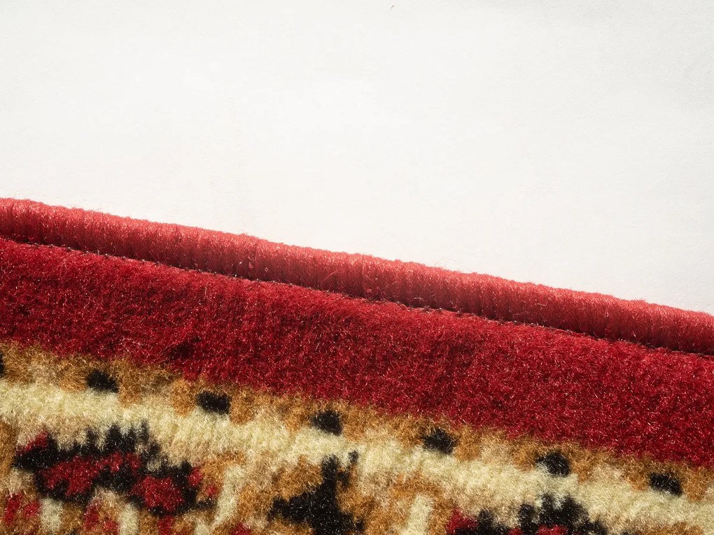 Spoltex, Kusový koberec Samira New Red 12001-011, 60x110, červená, chodba / predsieň