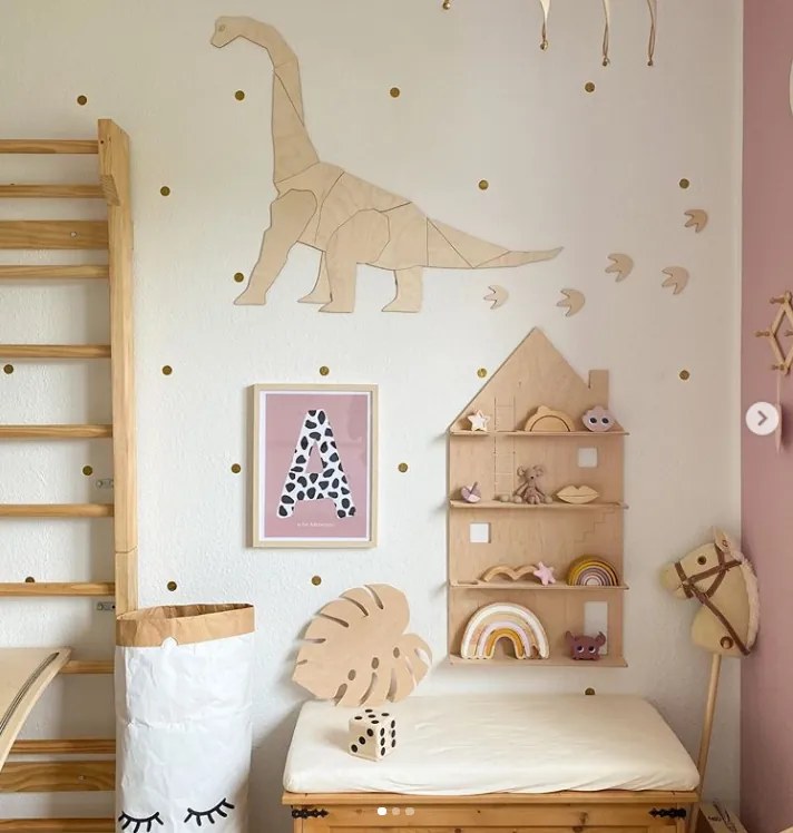 Drevená nástenná dekorácia Origami Diplodocus – dinosaurus do detskej izby S