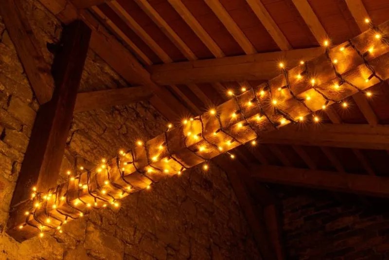 DECOLED Svetelná reťaz LED 20 m, 36 V, 120 diód, teplá biela, čierny kábel IP67, Eco Fix