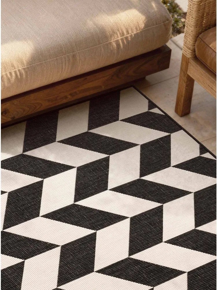 Čierny/krémovobiely vnútorný a vonkajší koberec 120x170 cm Haringey Terrick – Ted Baker