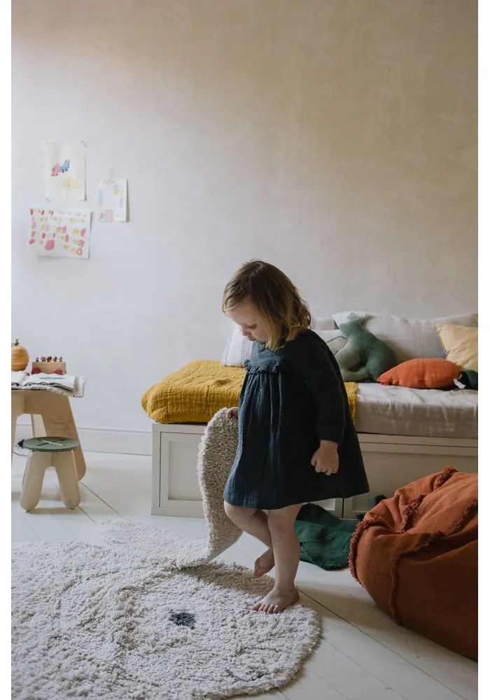 Svetlosivý prateľný ručne tkaný bavlnený detský koberec 130x135 cm Bunny – Lorena Canals