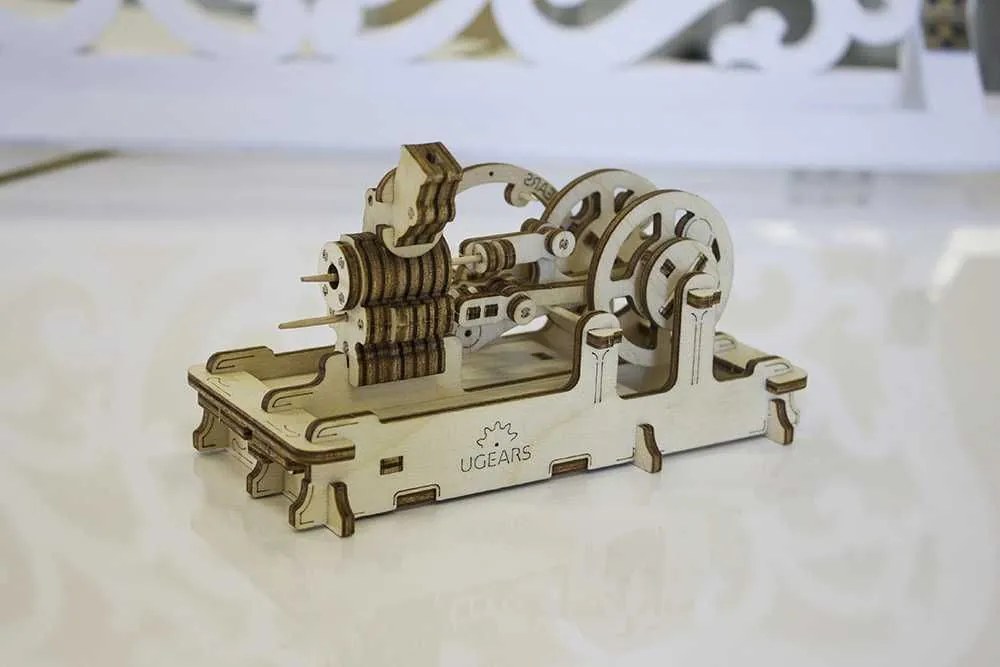 Ugears 3D puzzle Motor 81 ks