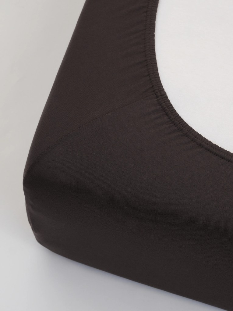 Jersey prostěradlo s elastanem 200 × 200 cm – tmavě hnedé