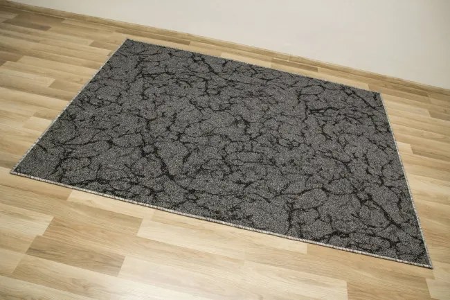 Metrážny koberec Marble 75 mramor, tmavosivý / čierny