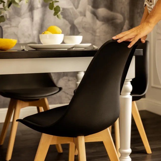 Jedálenská stolička FISCO ALL 972816 čierna