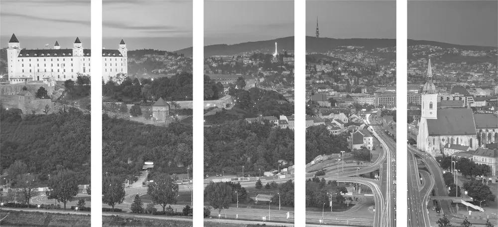 5-dielny obraz večer v Bratislave v čiernobielom prevedení - 200x100