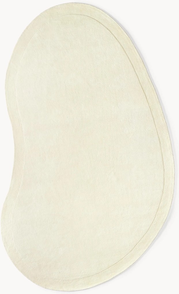 Ručne tuftovaný vlnený koberec v organickom tvare Kadey