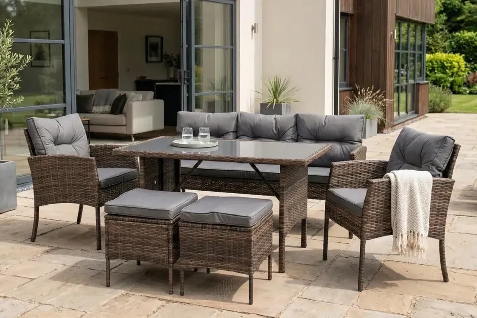 Luxusná záhradná zostava Borneo Hnedá s jedálenským stolom