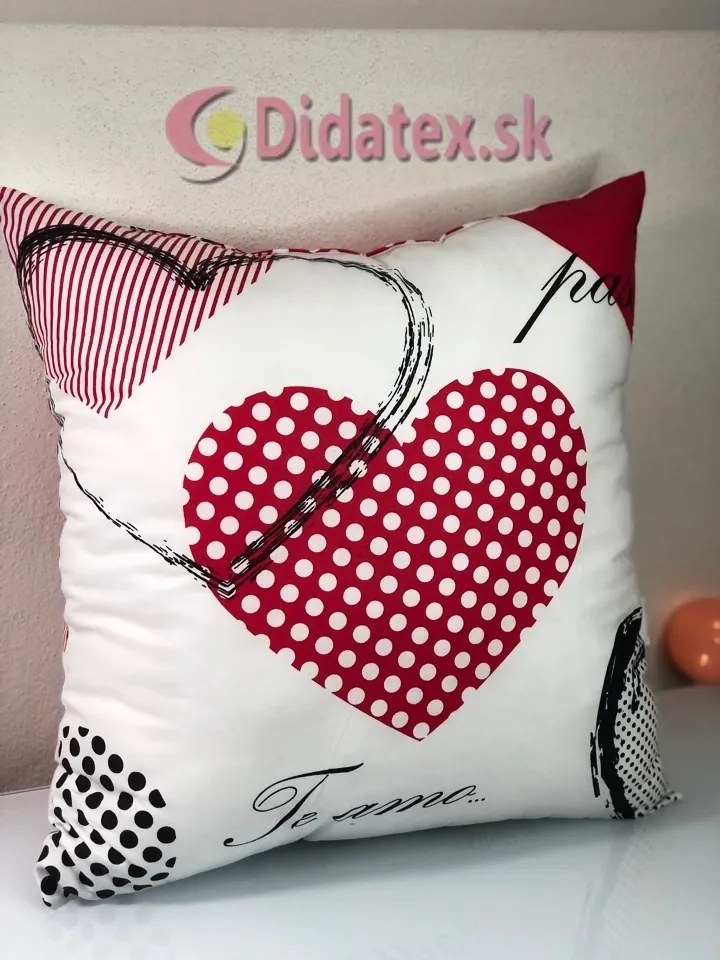 A-1 Hearts Red Antialergický vankúš