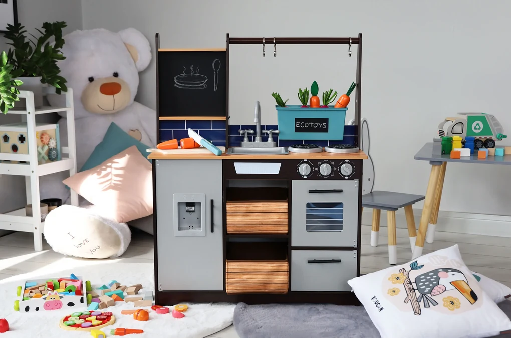 Veľká drevená kuchynka pre deti s doplnkami, ECOTOYS