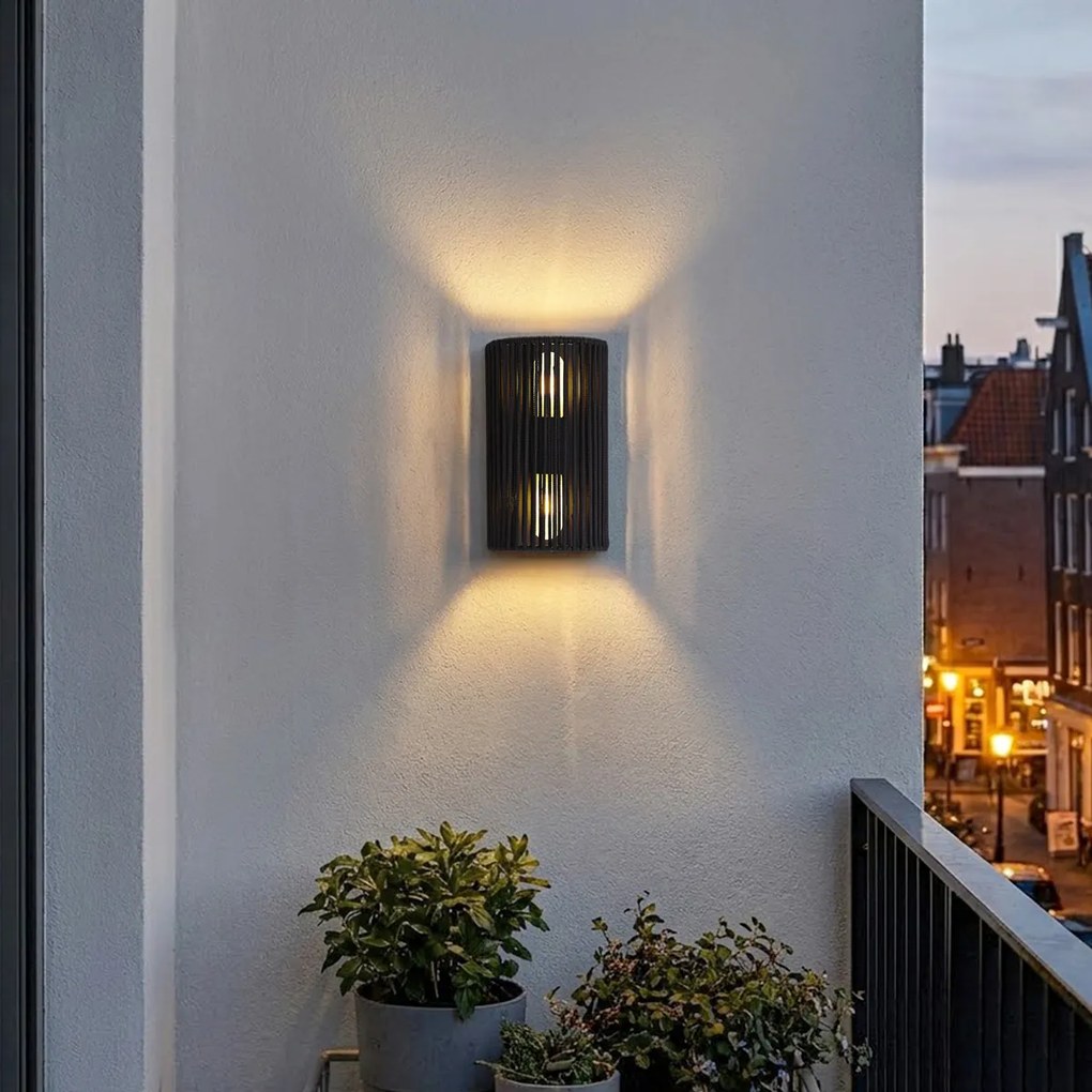 Japandi nástenná lampa čierna s lanom IP44 - Jayla