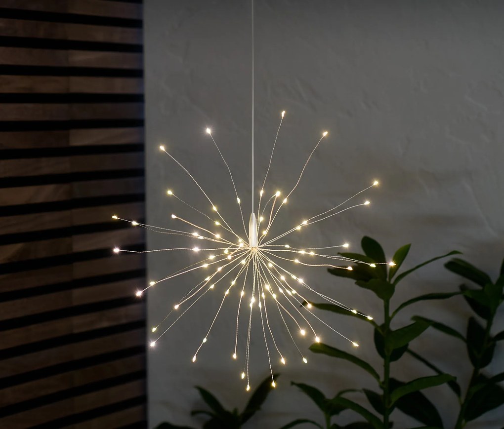 Svietiaca vetvička s LED diódami