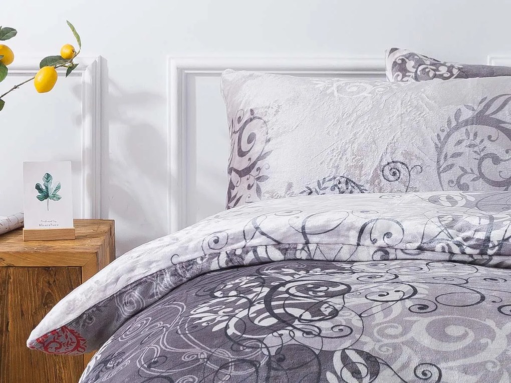 XPOSE® Mikroplyšové obliečky AMÉLIA Exclusive - sivé