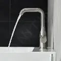 Grohe Essence - Umývadlová batéria s výpustom, supersteel 32628DC1