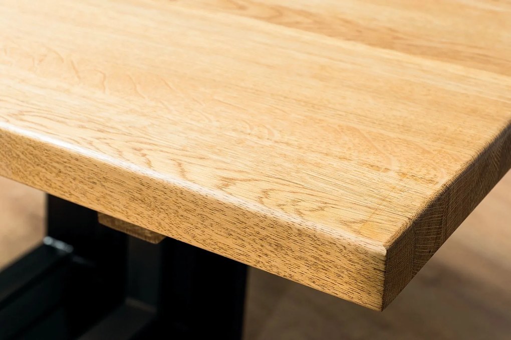Čierny jedálenský stôl s dubovou doskou PURO II fi 70