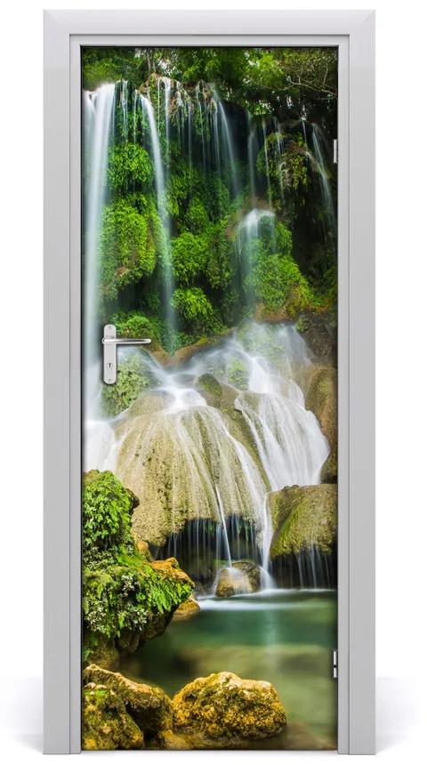 Fototapeta na dvere samolepiace vodopád džungle 75x205 cm