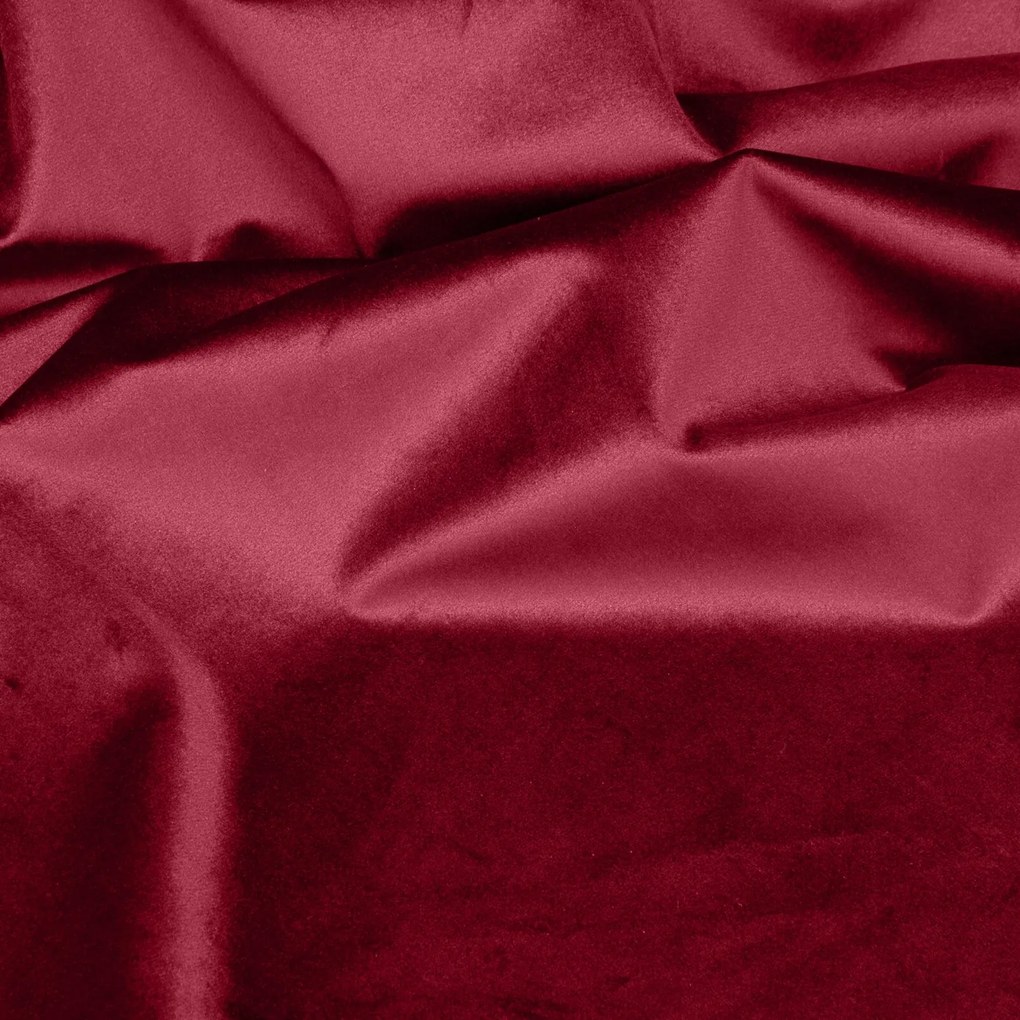 ZATEMŇOVACÍ ZÁVES NA PÁSKE PIERRE CARDIN SIBEL 140 X 270 CM BORDOVÁ