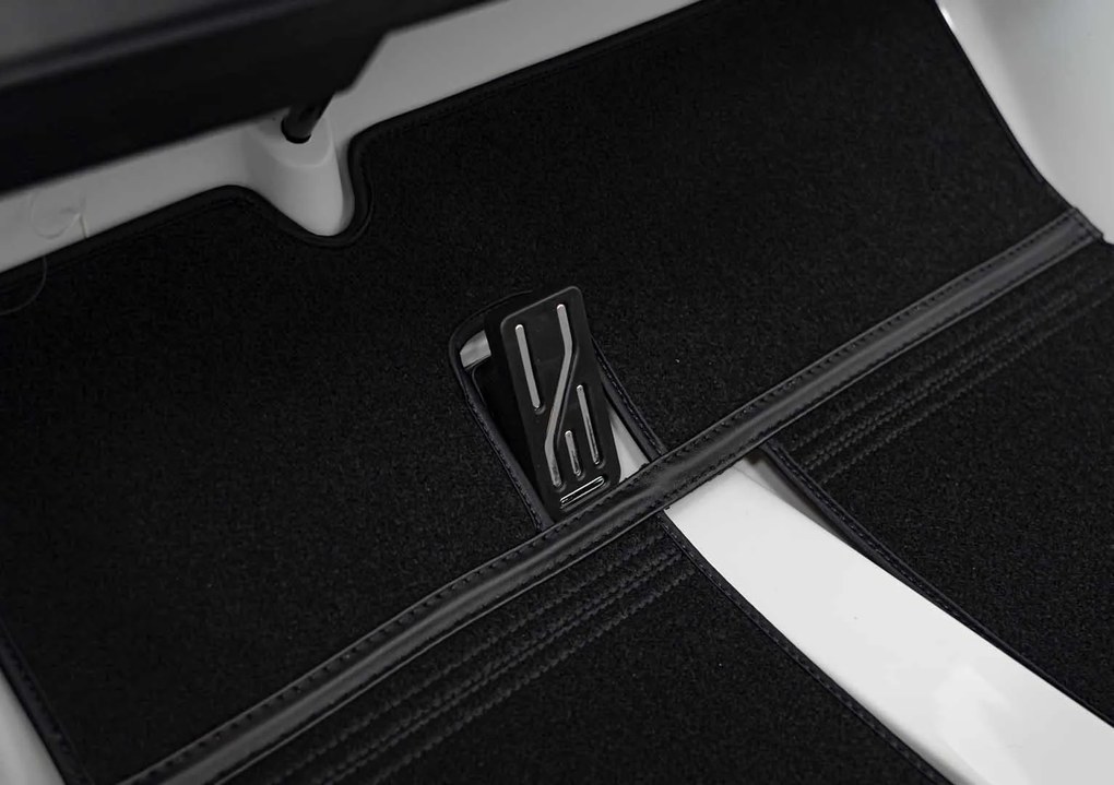 Elektrické autíčko Mercedes Benz G63 AMG XXL STRONG biele