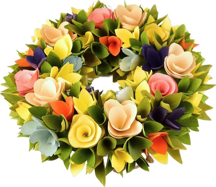 Veniec z drevených kvetov 30 cm